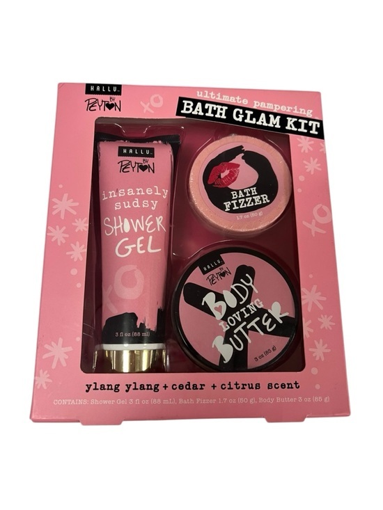 Hallu By Peyton Other - Pink Bath Glam Kit – Shower Gel, Bath Fizzer & Body Butter